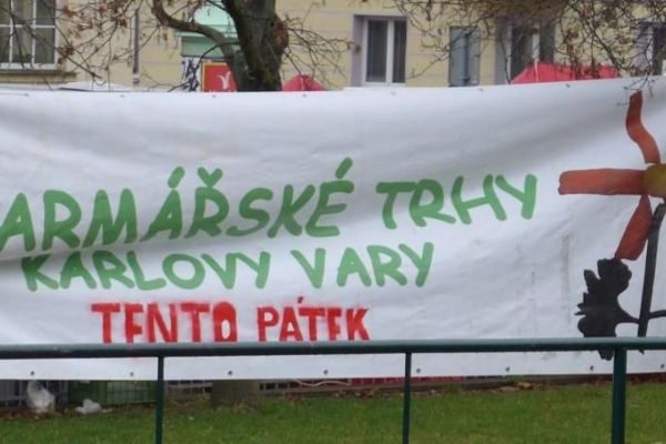 Karlovy Vary: Farmářské trhy se budou konat i přes platný nouzový stav