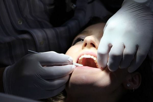 Nabízíme kompletní vybavení stomatologických ordinací a laboratoří