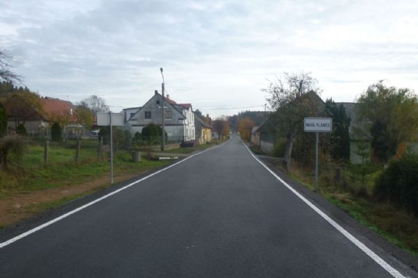 Z Plánice až k silnici I/22 Klatovy – Horažďovice mají opravenou silnici