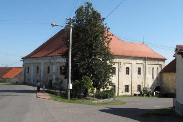 Čížovský zámek po rekonstrukci: hledá strategického partnera