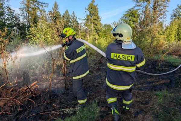 Dva lesní požáry na Šumpersku: Nasazeny drony a termokamery