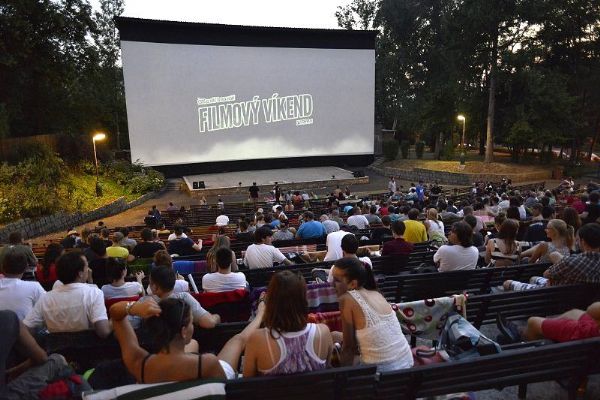 Nová knihovna uzavírá Letní kino v Turnově do roku 2026