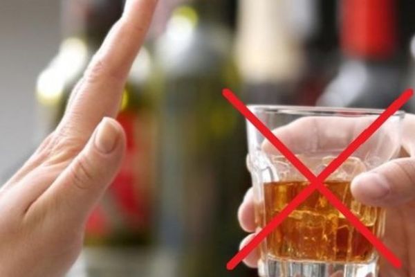 Karlovy Vary: Dívka to přehnala s alkoholem