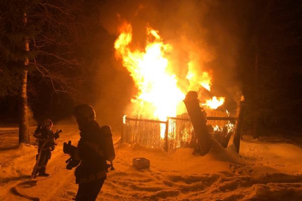 Nové Hamry: U hotelu vyhořela sauna