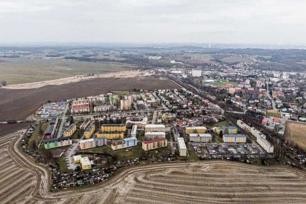 Hlučín koupí 53 domů za 605 milionů: zdvojnásobí bytový fond pro sociální bydlení