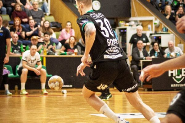 Karviná zahájila finále v extralize triumfem nad Plzní 30:23