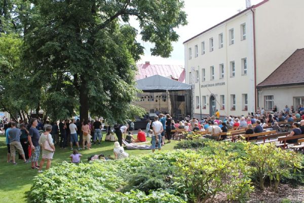 Kulturní den plný hudby, show a zábavy