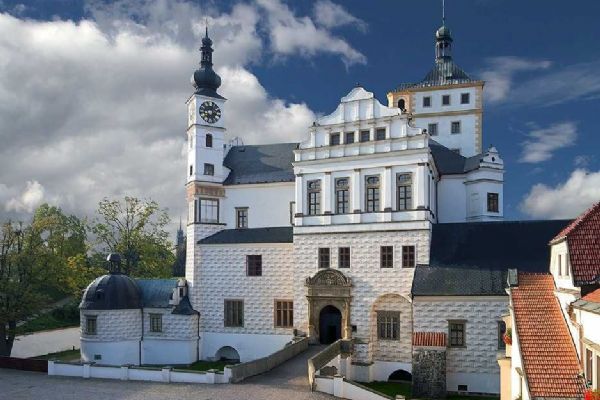 Pardubický zámek oživí historii: nové pódium, sál a výstavní centrum