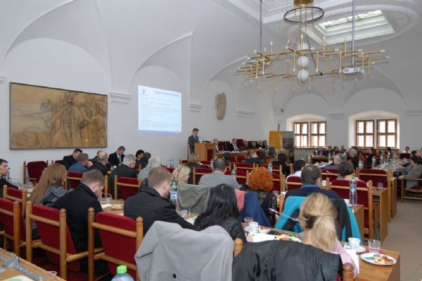 I nelegální ubytovny na území města byly tématem konference v Plzni 