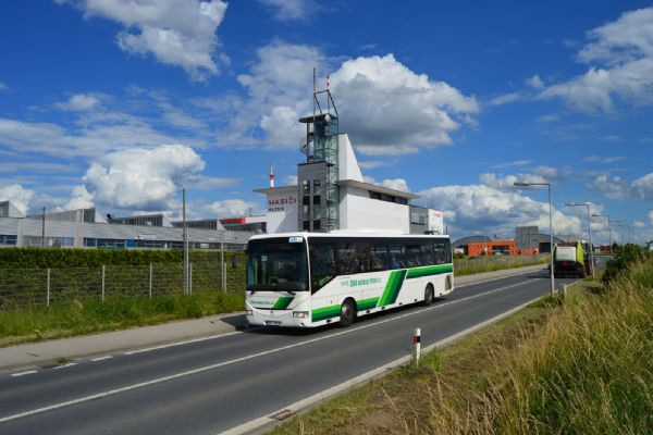 V neděli znovu vyjíždějí zrychlené autobusy mezi Plzní a Karlovými Vary