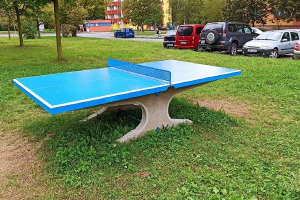 Pingpongové stoly v Plzni uvede do provozu Jindřich Panský