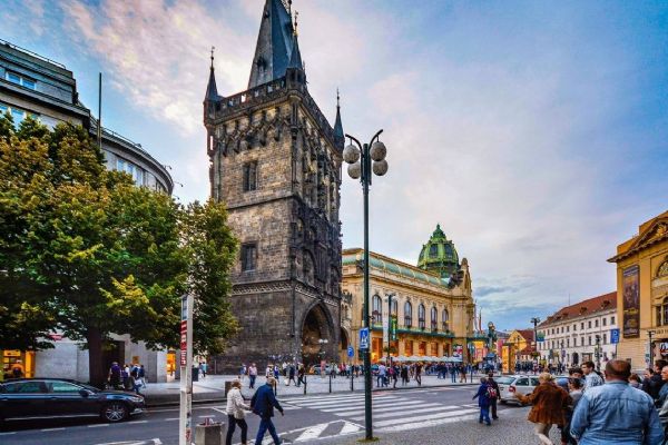 V čem se liší život v Praze od zbytku republiky?
