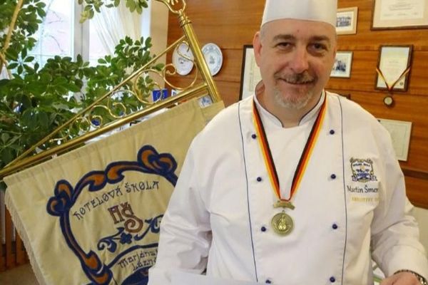 Region: Hotelová škola Mariánské Lázně slaví úspěch, učitel odborného výcviku zazářil na olympiádě kuchařů