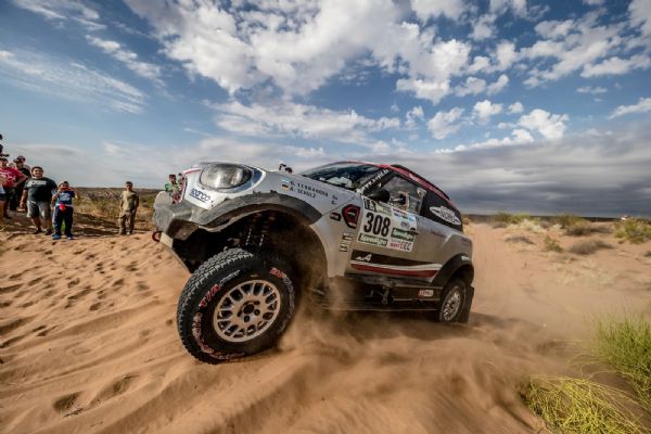 MINI se předvedl na Rally Dakar 2017