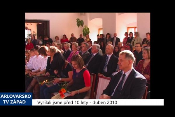 2010 – Cheb: Nadace Schola Ludus nadělovala ceny (4016) (TV Západ)