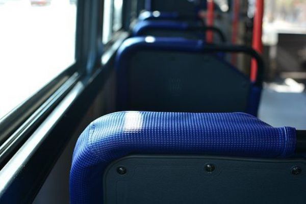 Cheb: Autobus na Dřenici má přes léto jezdit zdarma