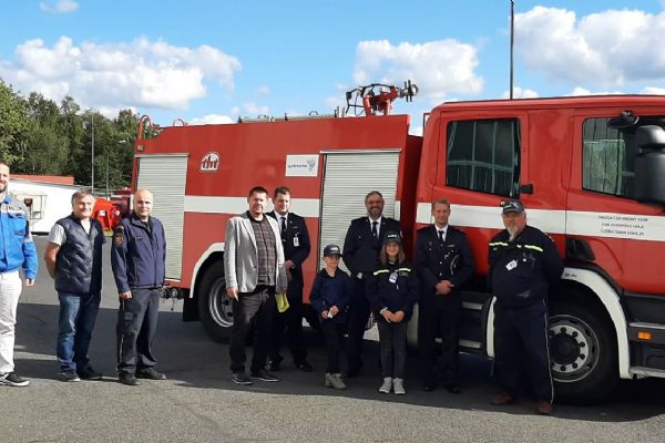 Libá: Dobrovolní hasiči dostali nový vůz