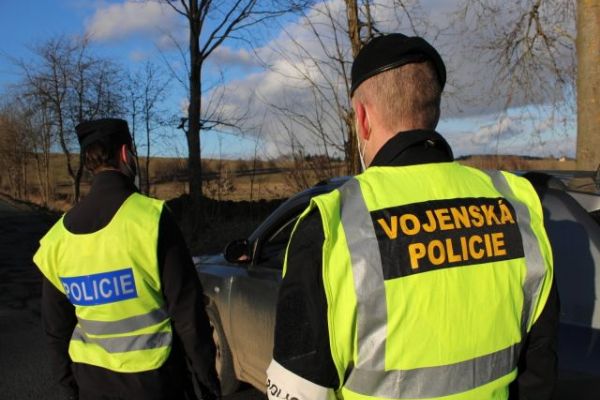 Region: Za minulý týden provedli policisté přes 32 tisíc kontrol