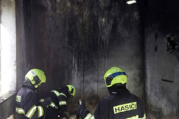 Střížov: V sobotu hořelo v bývalém statku