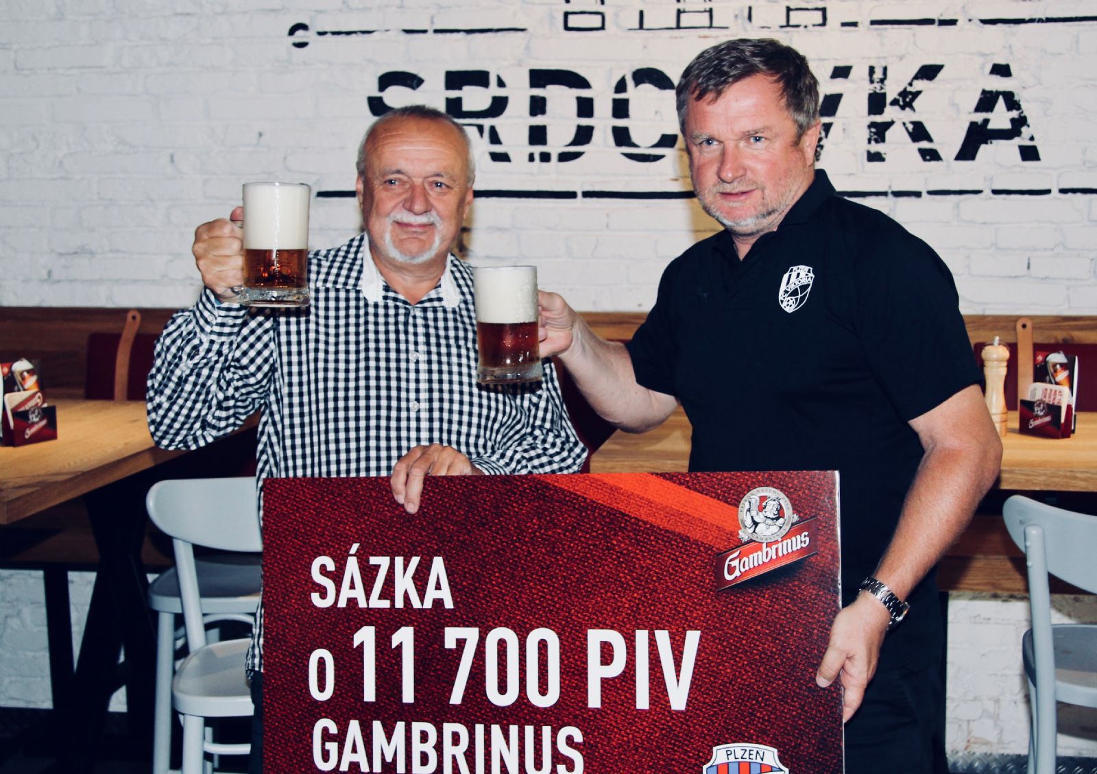 Sázka s Gambrinusem: Za postup ze skupiny 11 700 piv pro fanoušky