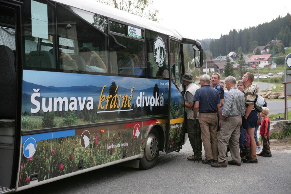 Zelené autobusy opět vyjíždí na Šumavu