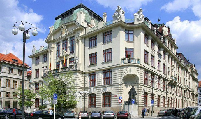 Hlavní město pracuje na zvýšení bezpečnosti v pražských školách