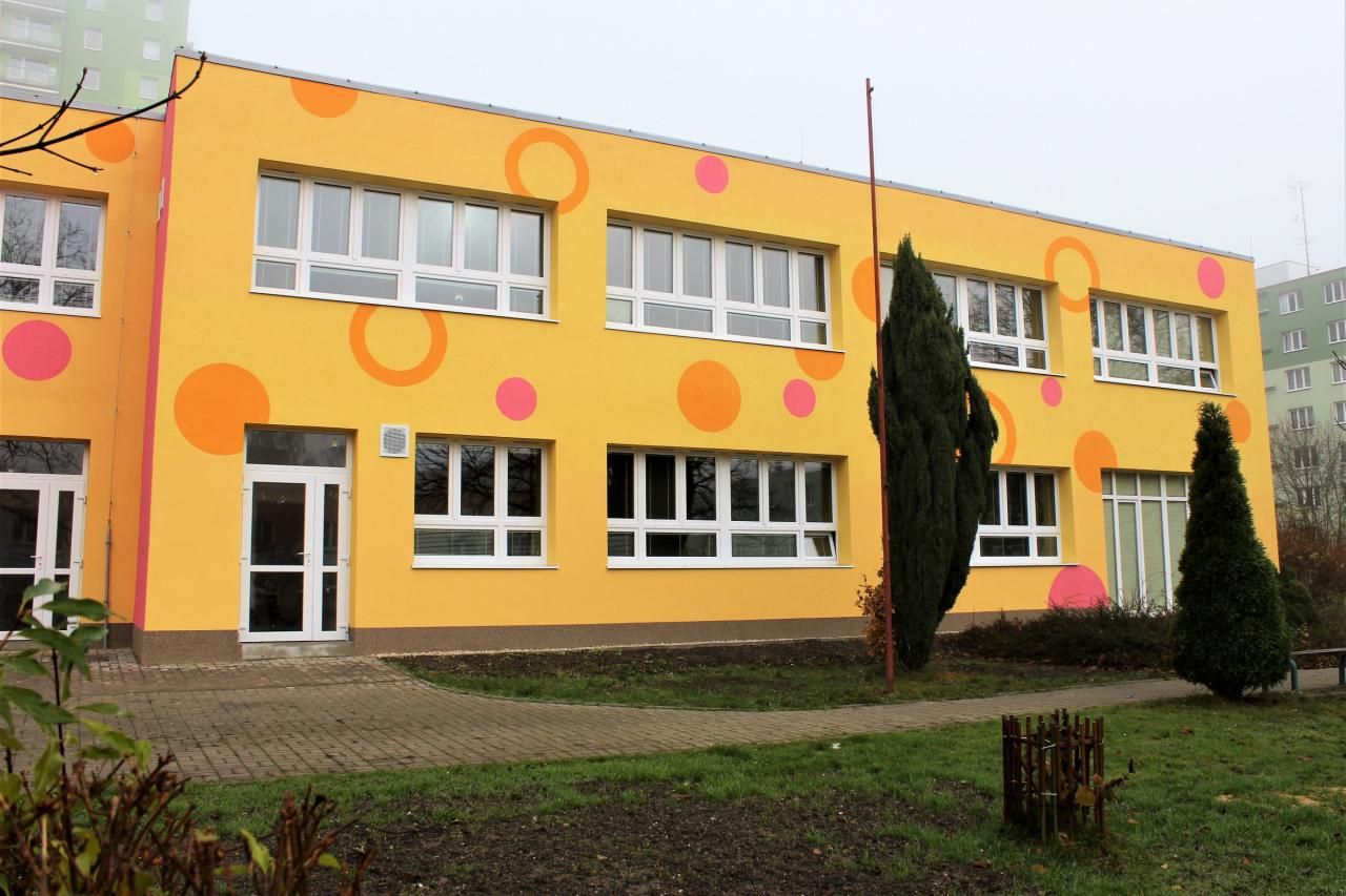 Chystá se přístavba školy na Staňkově, přibudou nové třídy i jídelna