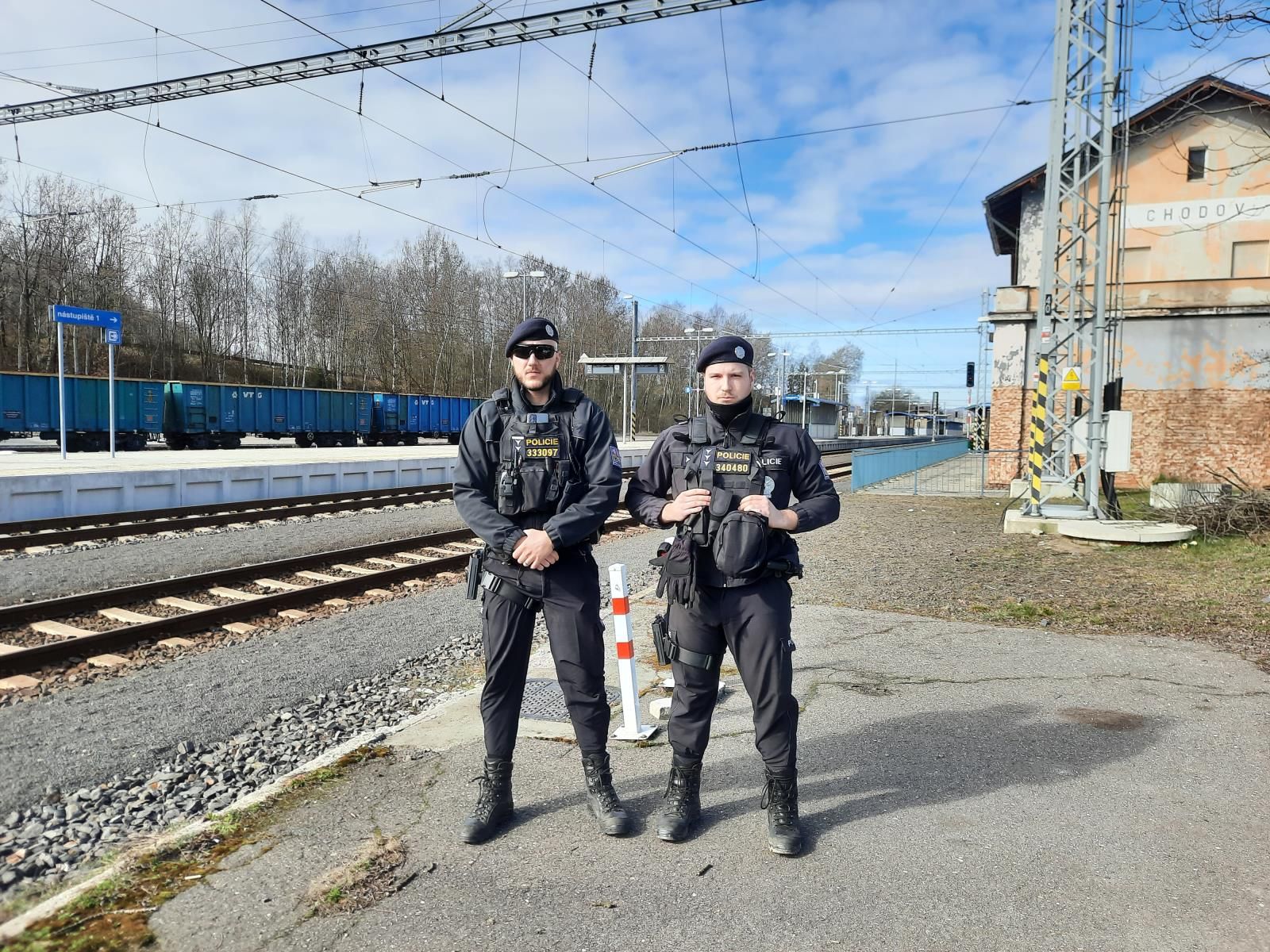Karlovarsko: Policisté se zaměřili na kontroly nádraží, vlakové spoje a železniční tratě