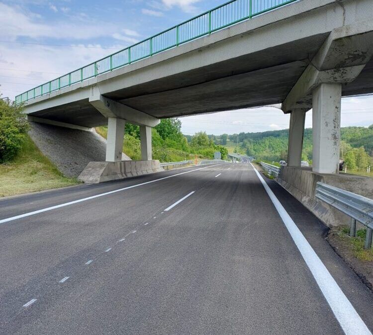 Region: Skončila oprava dálnice D6 mezi Sokolovem a Karlovými Vary