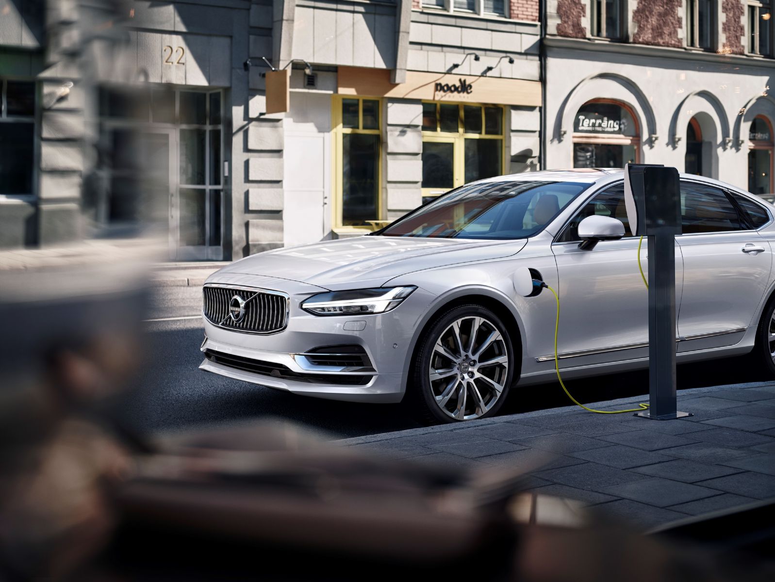 Volvo chce prodat do roku 2025 milion elektroaut