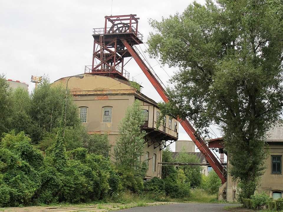 Rekonstrukce těžní věže u Mostu: Interaktivní návrat do 19. století za 75 milionů