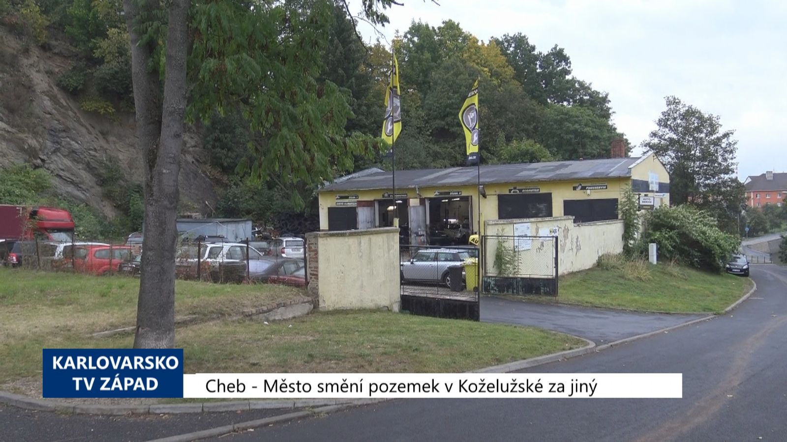 Cheb: Město smění pozemek v Koželužské za jiný (TV Západ)