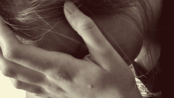 Chebsko: Přes rok týral svoji přítelkyni
