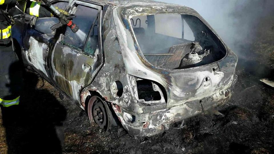 Karlovasko: Dnes hasiči zasahovali u požáru vozidla