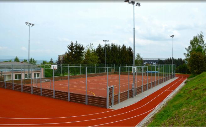 Plzeň opraví sportoviště u základních škol za více než čtyři miliony