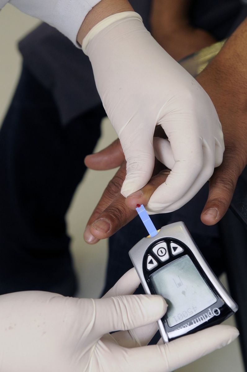 Nadváha, alkohol, cholesterol: hříchy, které někdy zachraňují život