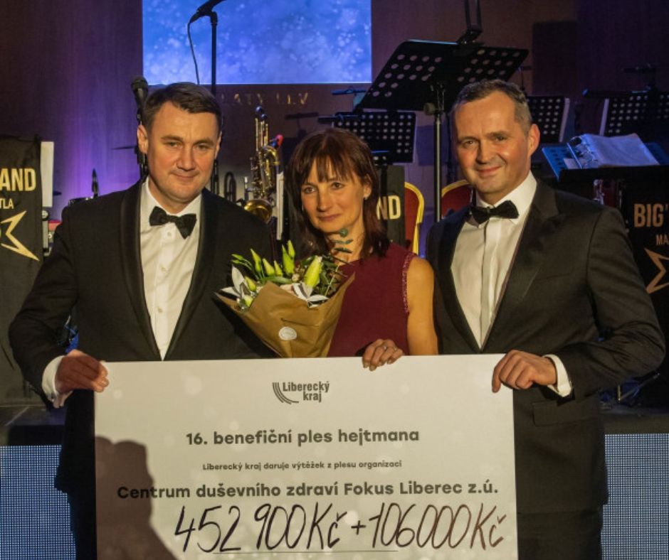 Výtěžek z šestnáctého benefičního plesu hejtmana podpořil duševní zdraví i Eleonorku