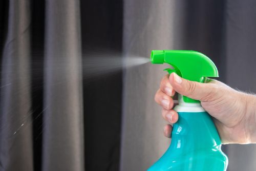 Pesticidy v těhotenství zvyšují riziko úmrtí dětí s leukémií