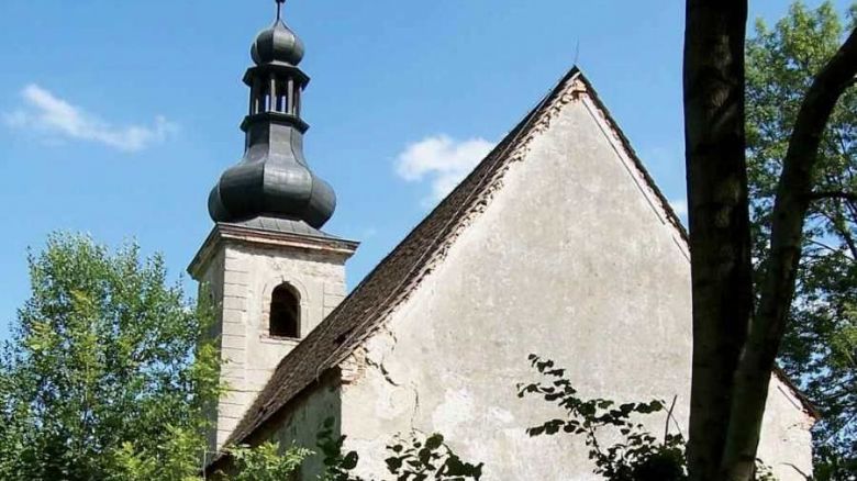 Obnova kostela v Klení: Nová fasáda a veřejná sbírka na věž