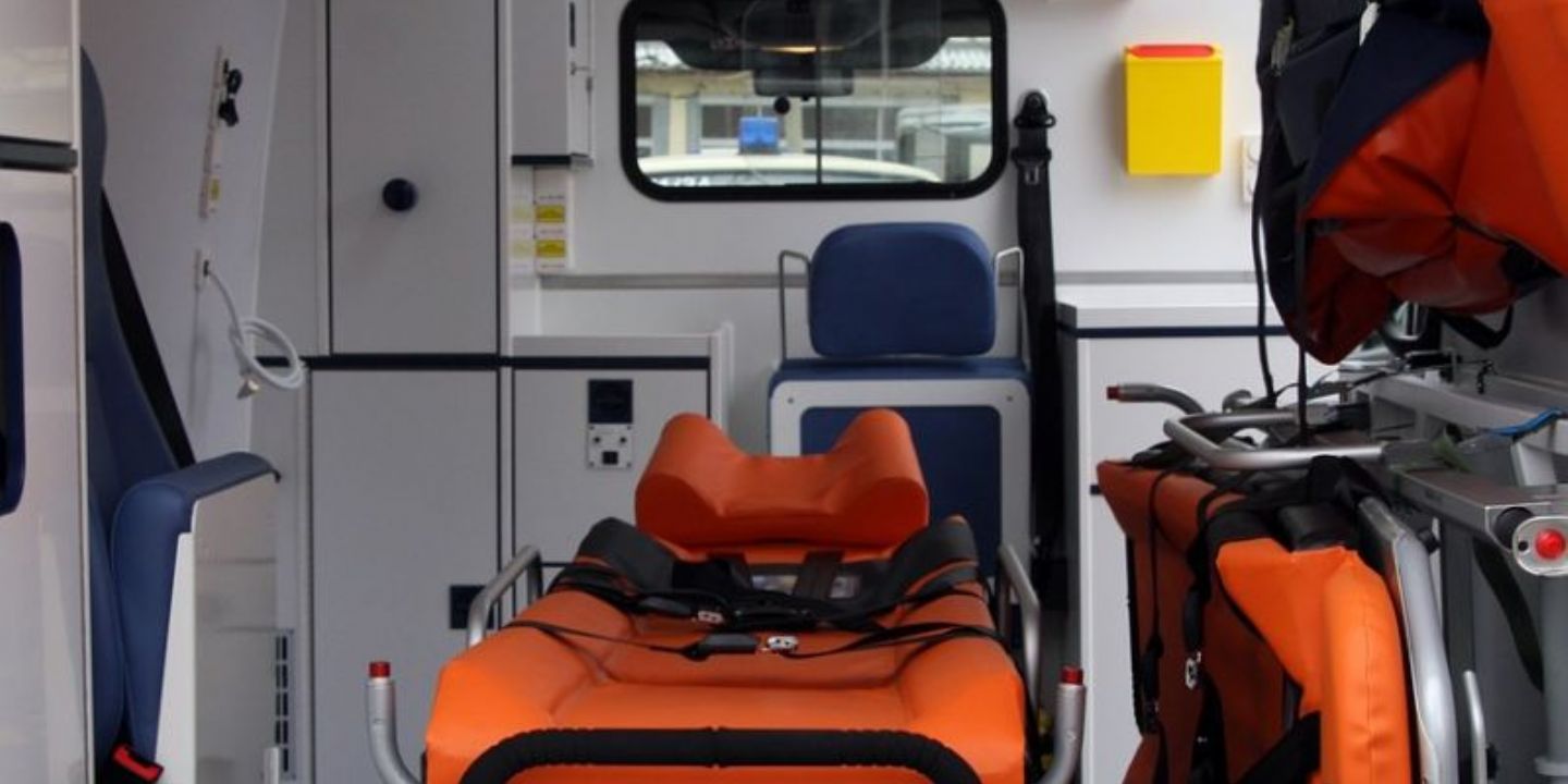 V Domažlicích srazil autobus ženu, policie hledá svědky