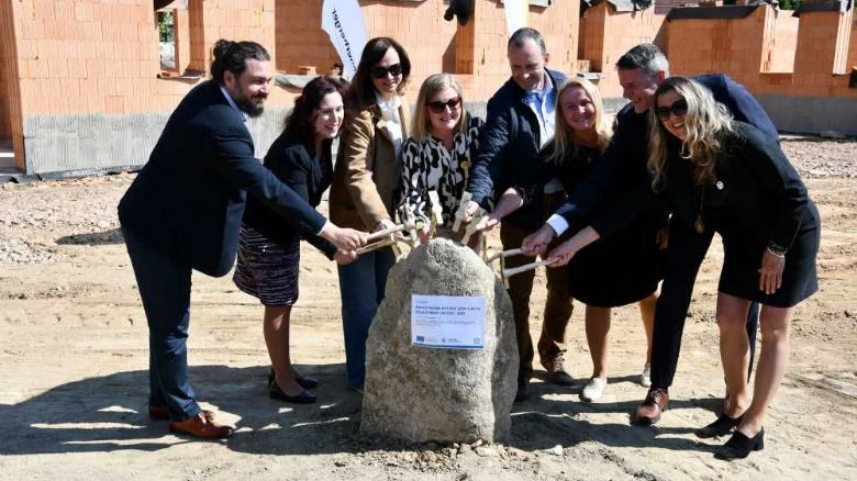 Bazalka staví domov pro postižené: 18 lůžek, nízkoenergetický provoz, otevření 2027